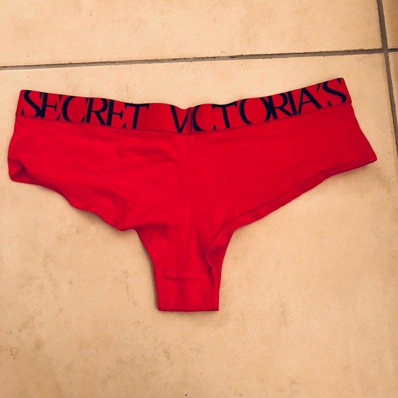 Red Victoria secret cheekster underwear - Picture 2 of 2
